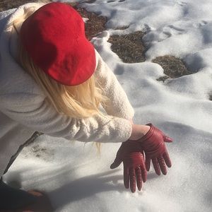 Blood Red Spanish Leather Driving Gloves.